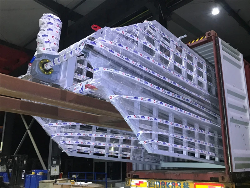 Автоматската машина за блокирање ZN900CG на QGM со систем на багажник за лекување беше испратена во Ел Салвадор