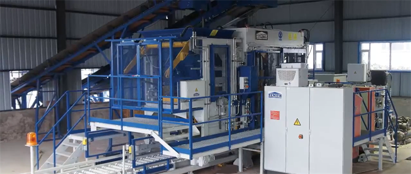 Целосно автоматизиран повеќеслоен проект за производство на тули со испреплетени бетони е лансиран во Африка.